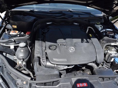 Used 2013 Mercedes-Benz E 350 Sedan image 40