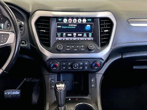 Used 2019 GMC Acadia SLT AWD/4WD image 9