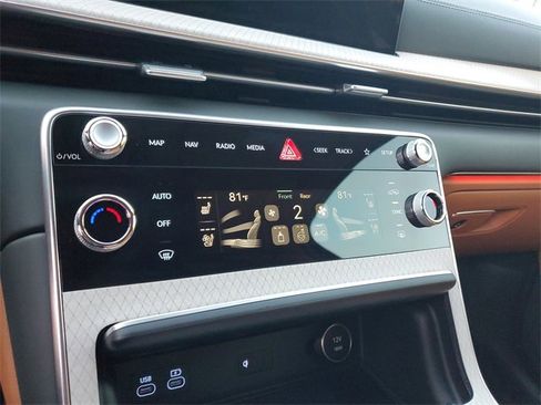 Used 2025 Genesis GV80 3.5T Advanced image 22