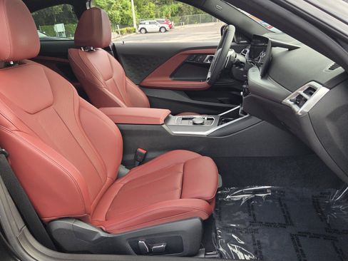 Used 2025 BMW 230i Coupe RWD image 16