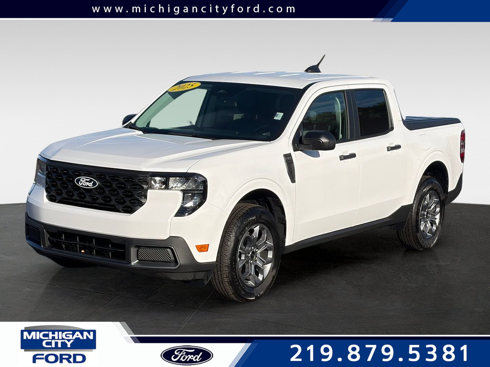 Used 2025 Ford Maverick XLT w/ Equipment Group 301A AWD/4WD image 1