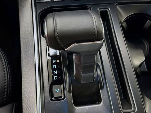 New 2025 Ford F150 Platinum w/ FX4 Off-Road Package AWD/4WD image 17