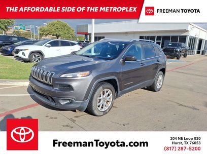Used 2015 Jeep Cherokee Latitude w/ Cold Weather Group