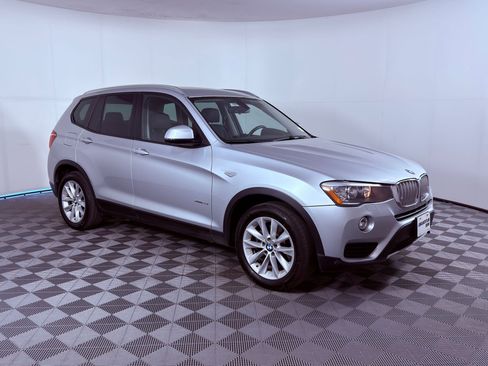 Used 2016 BMW X3 xDrive28i image 7