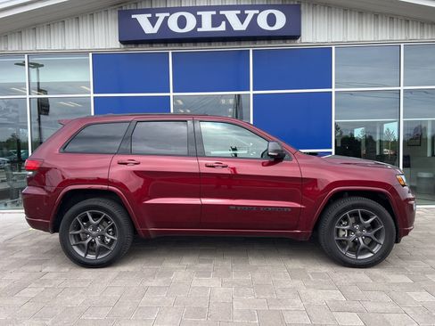Used 2021 Jeep Grand Cherokee Limited w/ Quick Order Package 28K 80th AWD/4WD image 2