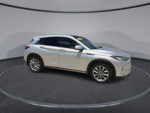 Used 2021 INFINITI QX50 Luxe w/ Cargo Package FWD image 2
