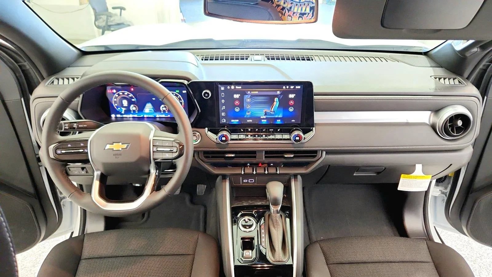 New 2026 Chevrolet Colorado LT w/ Advanced Trailering Package AWD/4WD image 27