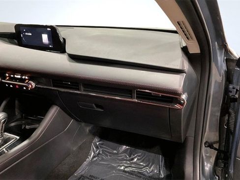 Certified 2023 MAZDA MAZDA3 s image 17