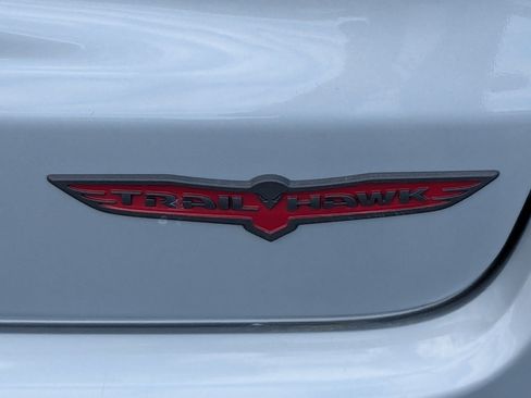 Used 2024 Jeep Compass Trailhawk AWD/4WD image 14