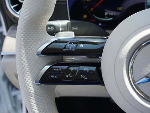 Used 2022 Mercedes-Benz E 450 Coupe image 23