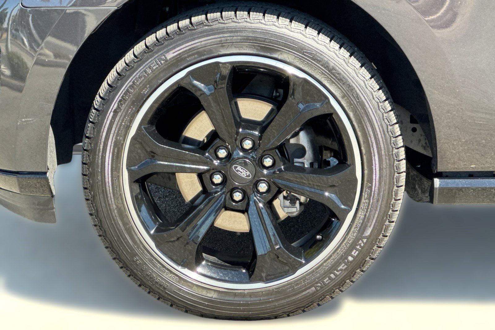 Used 2023 Ford Expedition Limited AWD/4WD image 13