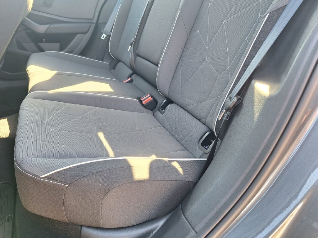 Used 2026 Volkswagen Jetta Sport FWD image 20