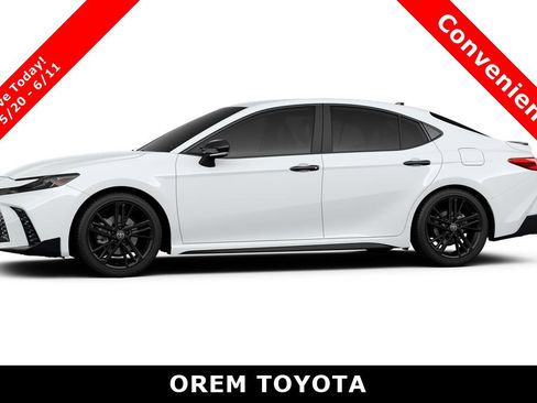 New 2026 Toyota Camry Hybrid image 3