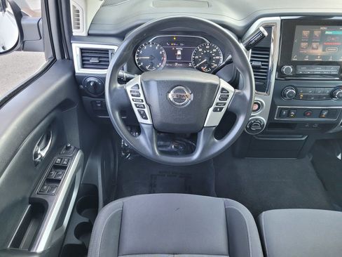 Used 2021 Nissan Titan SV w/ Accessory Utility Package image 11