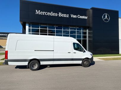 Used 2019 Freightliner Sprinter 170