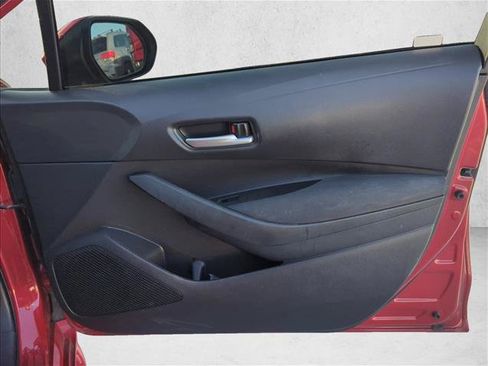 Used 2020 Toyota Corolla LE FWD image 24