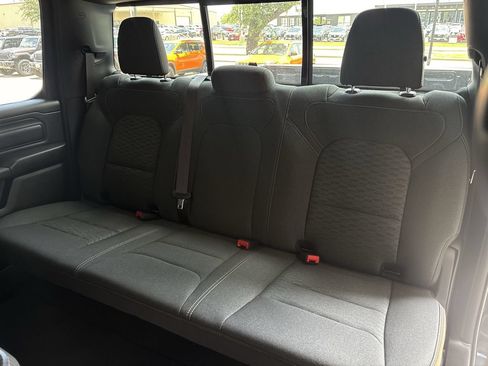New 2026 RAM 1500 Express AWD/4WD image 25