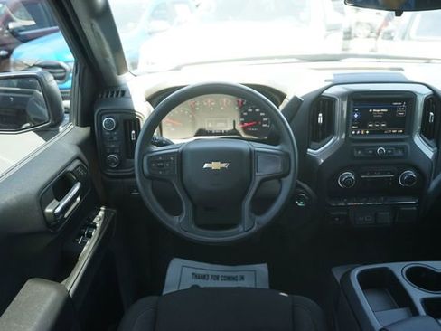 Used 2025 Chevrolet Silverado 1500 Custom AWD/4WD image 21