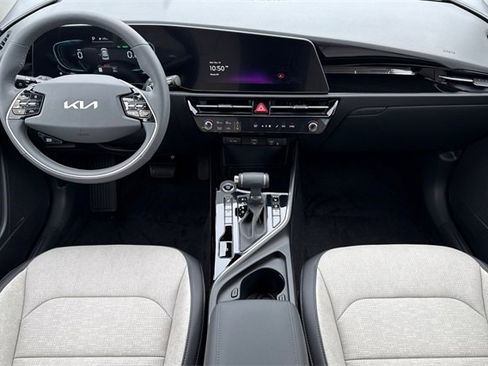 New 2026 Kia Niro SX image 16