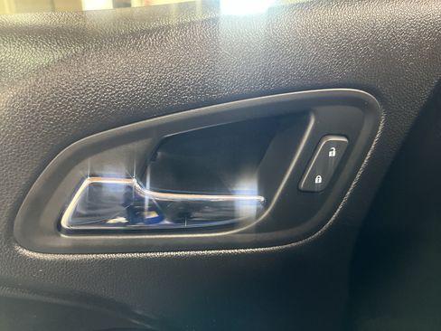 Used 2019 Chevrolet Colorado LT RWD image 27