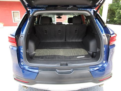 Used 2023 Chevrolet Blazer LT w/ Convenience Package FWD image 22
