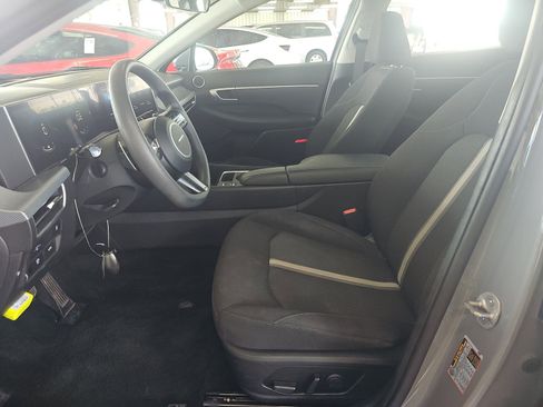 Used 2024 Hyundai Sonata SEL FWD image 7