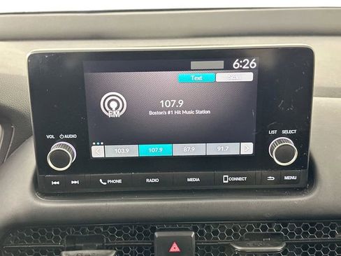 Used 2023 Honda HR-V LX image 11