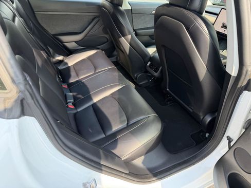 Used 2023 Tesla Model 3 Standard Range RWD image 18