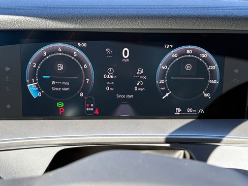 New 2026 Volkswagen Tiguan SE R-Line image 27