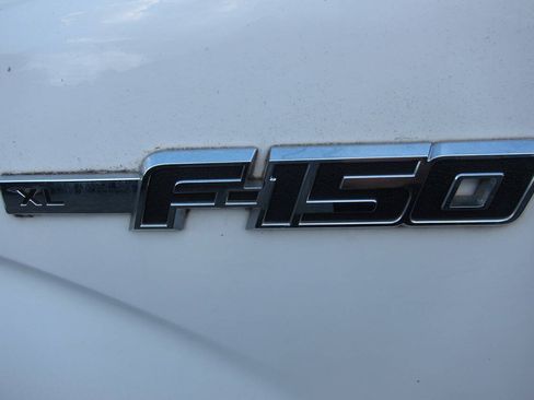Used 2014 Ford F150 XL w/ XL Decor Group RWD image 8