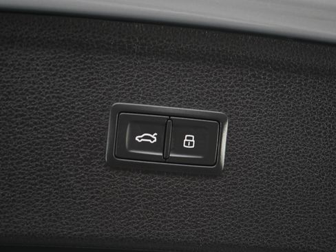 Used 2023 Audi SQ5 Premium Plus AWD/4WD image 17