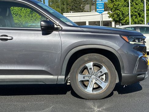 Certified 2023 Honda Pilot EX-L image 36
