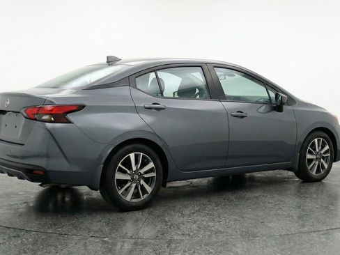 Used 2025 Nissan Versa SV FWD image 9