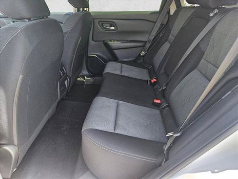 Used 2024 Nissan Rogue SV AWD/4WD image 13