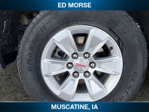 Used 2021 GMC Sierra 1500 SLE image 11