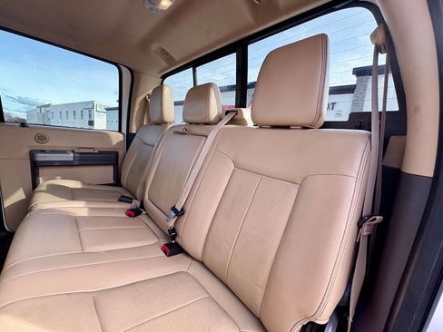 Used 2013 Ford F250 Lariat w/ Lariat Ultimate Pkg image 19
