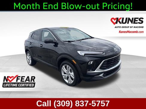 Used 2025 Buick Encore GX Preferred AWD/4WD image 1