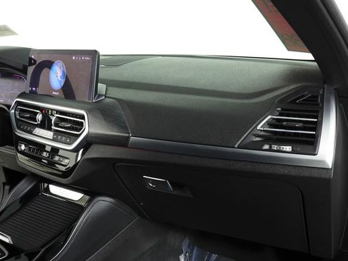 Used 2022 BMW X4 xDrive30i w/ Parking Assistance Package image 14