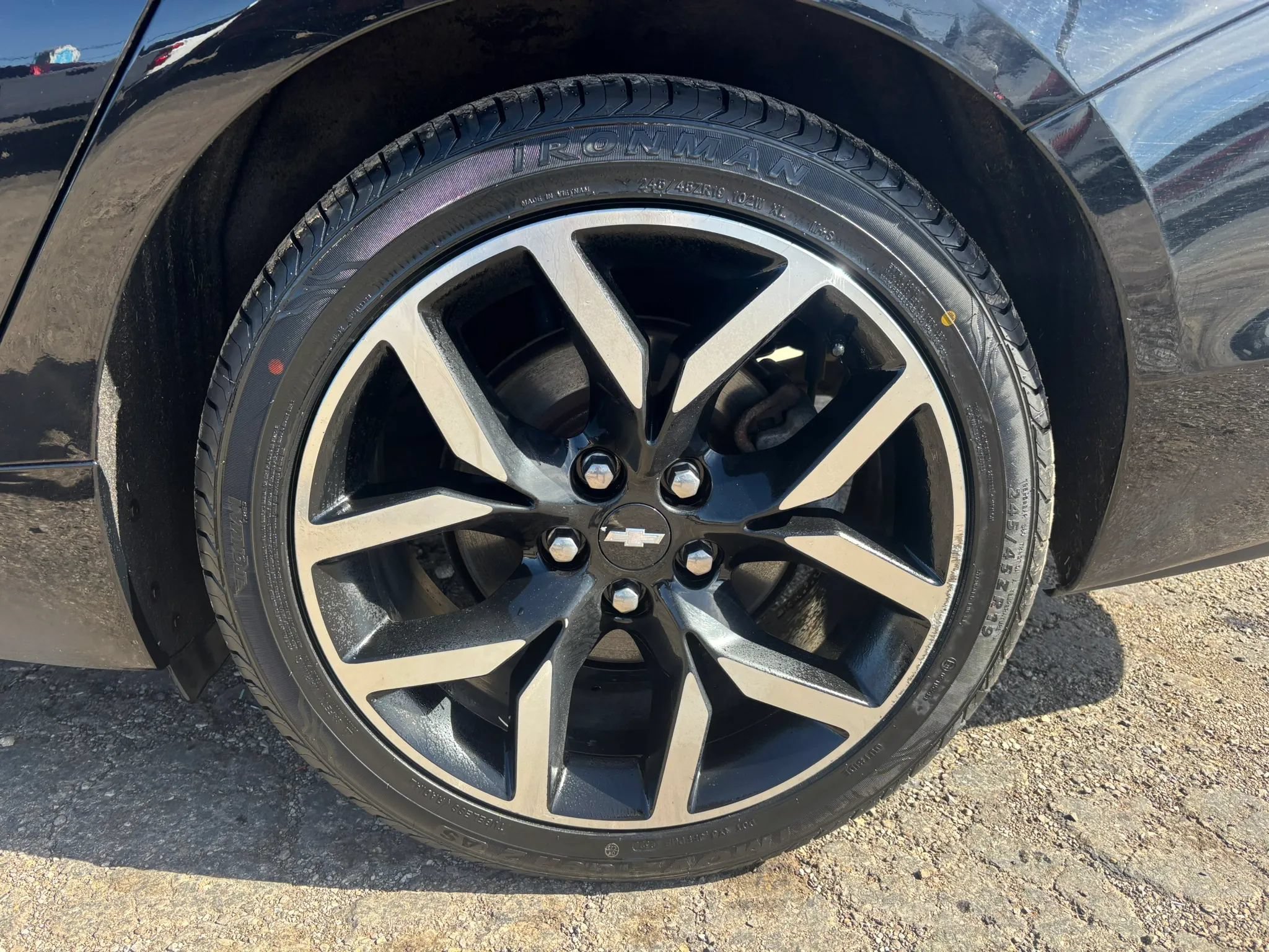 Used 2017 Chevrolet Impala Premier FWD image 2