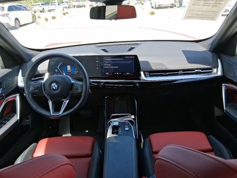 Used 2025 BMW X1 xDrive28i w/ Convenience Package AWD/4WD image 10