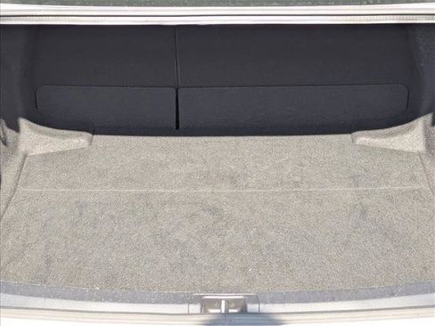 Used 2025 Toyota Corolla LE image 6