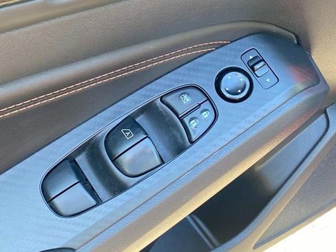 Used 2022 Nissan Altima 2.5 SR FWD image 13