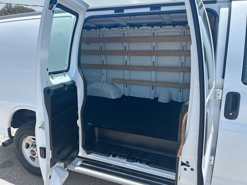 Used 2023 GMC Savana 2500 w/ Driver Convenience Package RWD image 23
