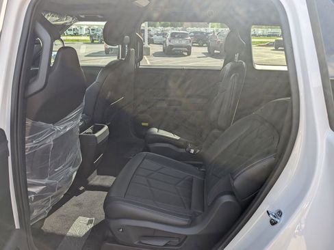 New 2027 Kia Telluride SX X-Line AWD/4WD image 9