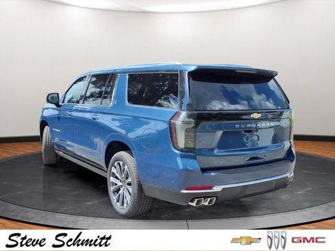 New 2026 Chevrolet Suburban High Country AWD/4WD image 3