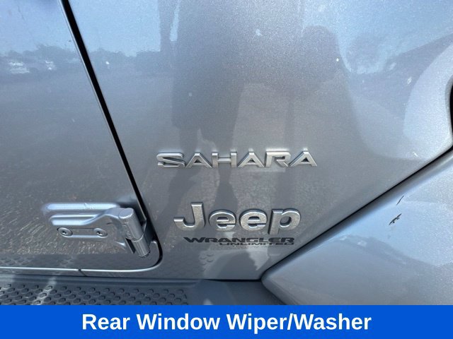Used 2019 Jeep Wrangler Unlimited Sahara AWD/4WD image 8