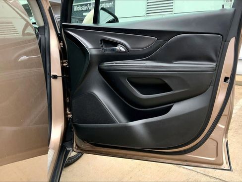 Used 2018 Buick Encore Essence image 22