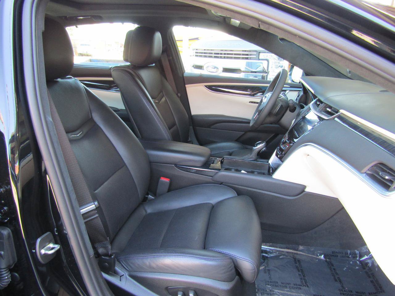 Used 2014 Cadillac XTS Platinum FWD image 12