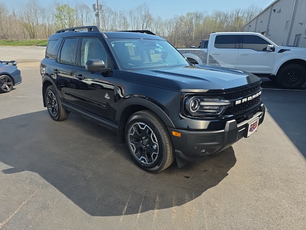 New 2026 Ford Bronco Sport Outer Banks w/ Outer Banks Tech Package+ AWD/4WD image 4