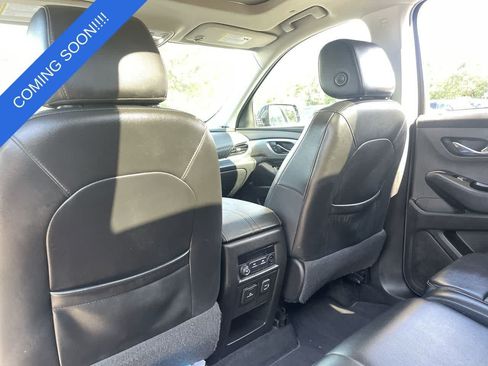 Used 2019 Chevrolet Traverse LT w/ LT Premium Package AWD/4WD image 20